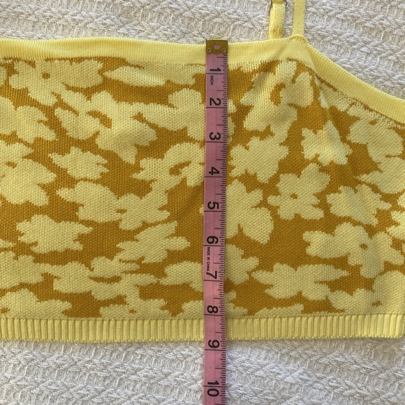 Anthropologie Yellow Crop Top, Medium - Picture 7 of 7